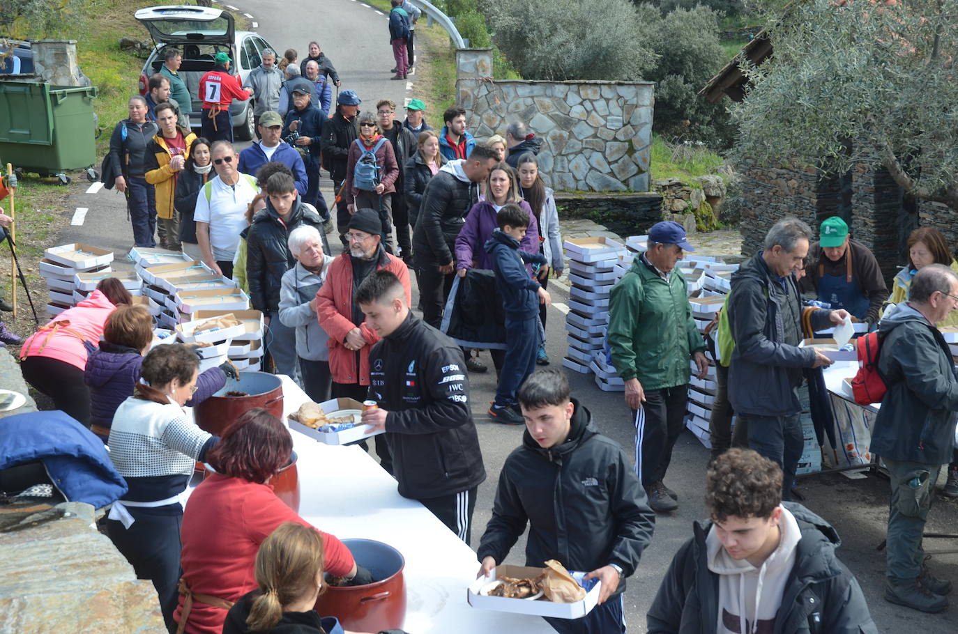 La lluvia respeta los rincones más bellos de la XXVIII Marcha Arribes del Duero