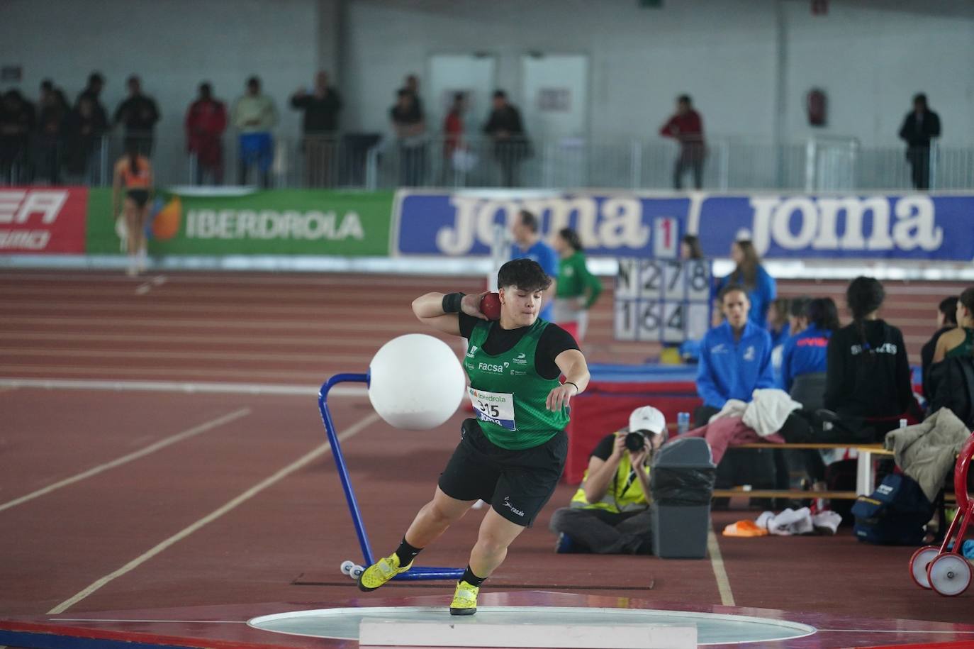 El Nacional sub 20 short track termina en Salamanca con doble récord de España en los 60 metros