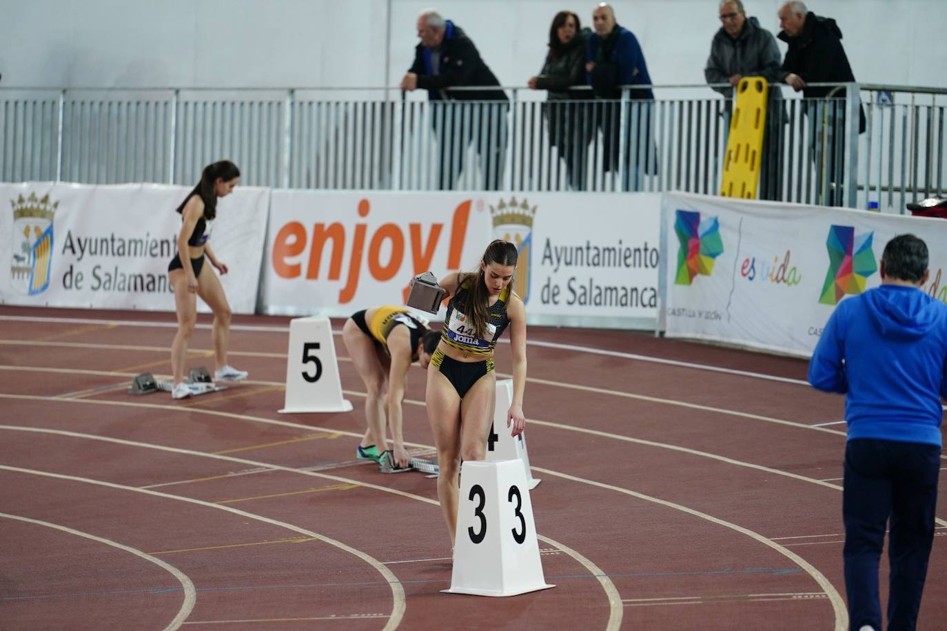 El Nacional sub 20 short track termina en Salamanca con doble récord de España en los 60 metros