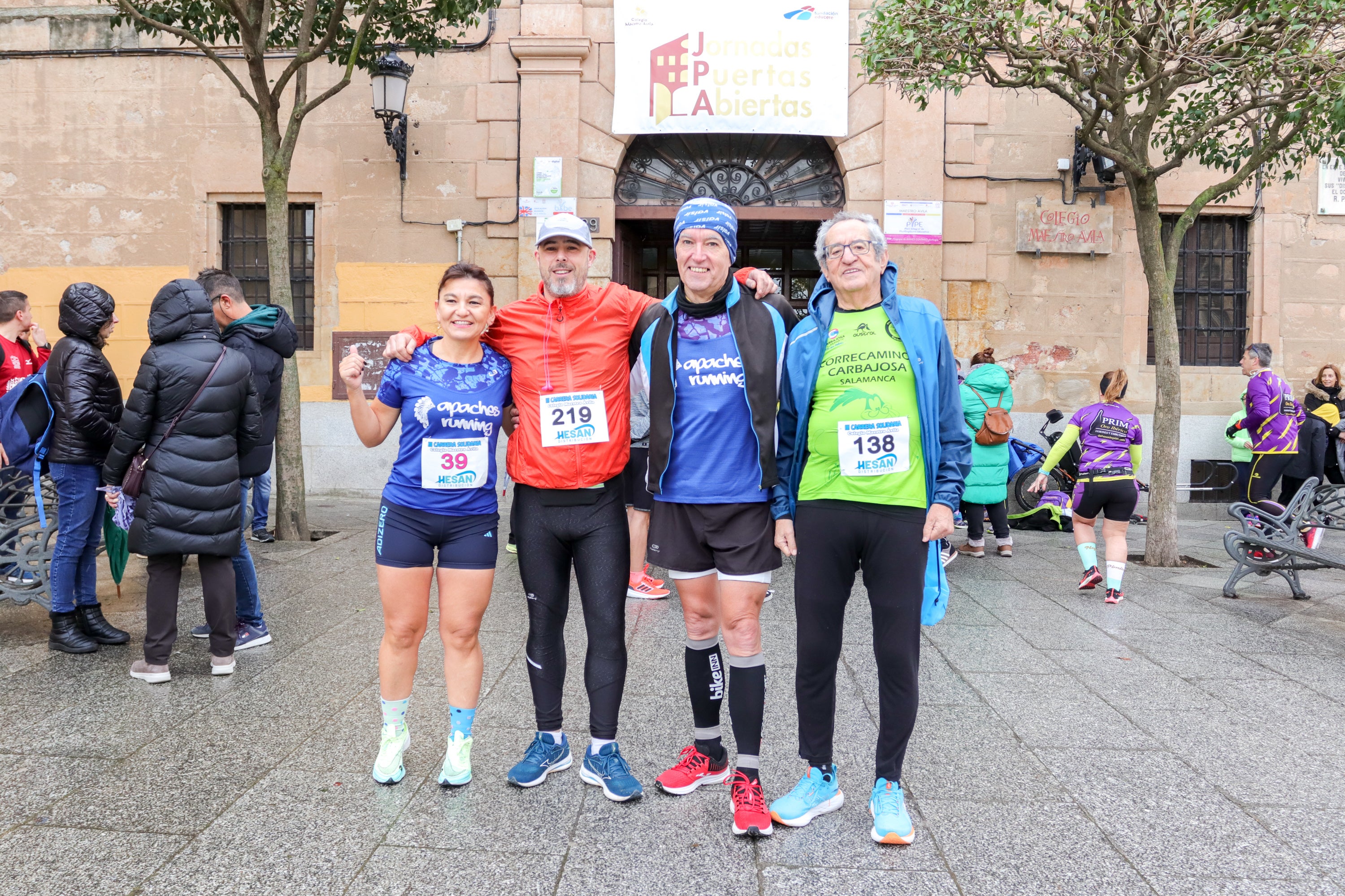Yanis Sánchez y Lucía Corral vencen en la III Carrera Solidaria del Maestro Ávila