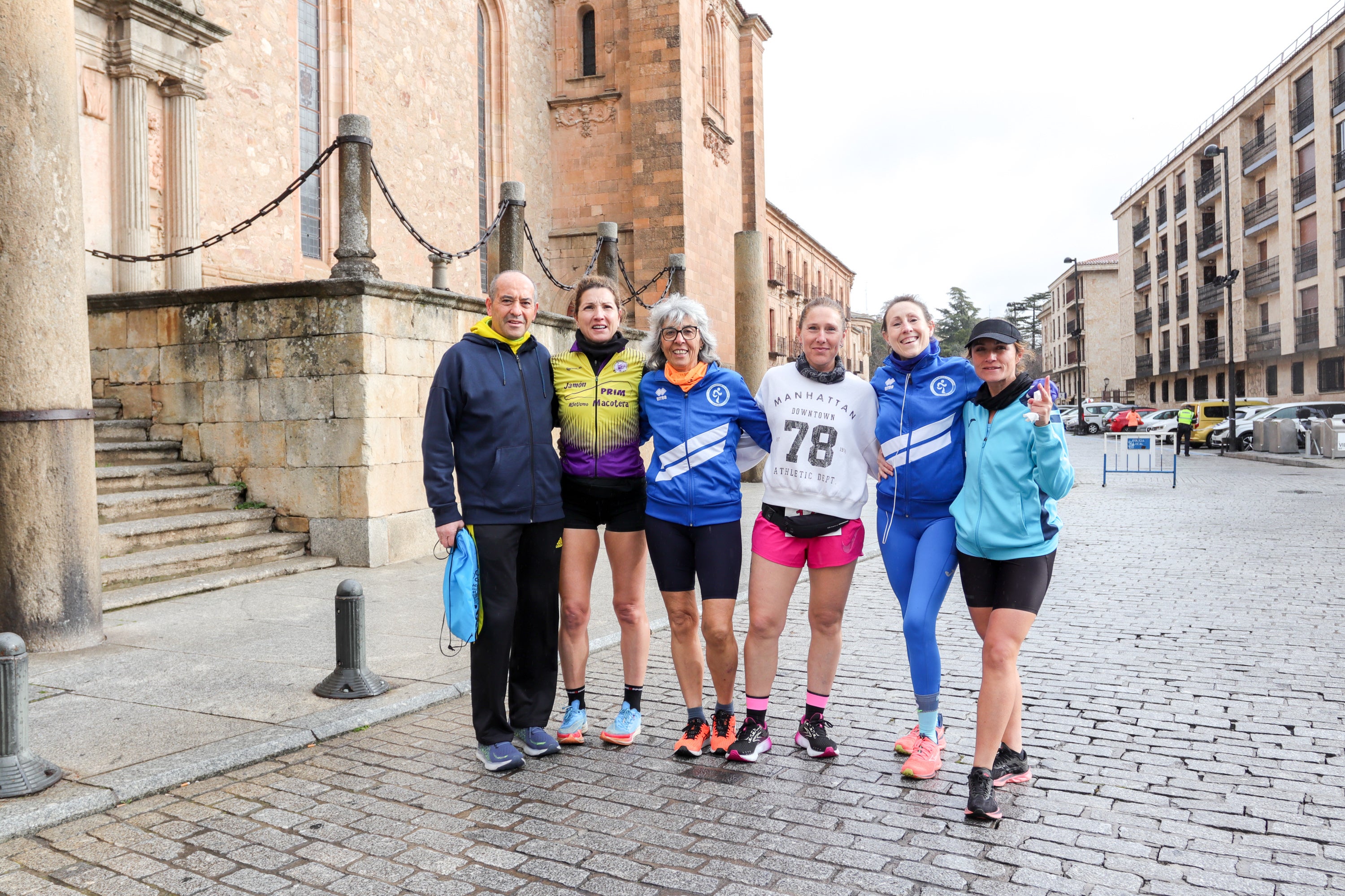 Yanis Sánchez y Lucía Corral vencen en la III Carrera Solidaria del Maestro Ávila