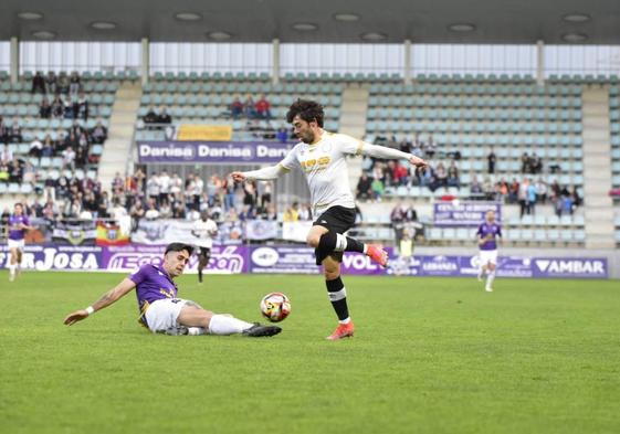 Javi Navas, en una acción en La Balastera.