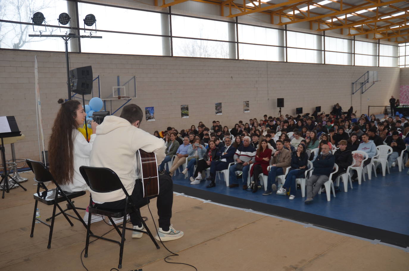 Nereida Sanchón hace explotar Tamames en la IX Feria Jóvenes Despiertos