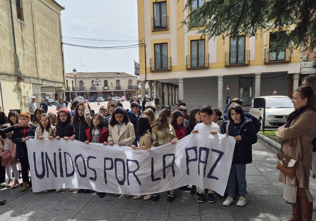 Los niños de Peñaranda piden paz