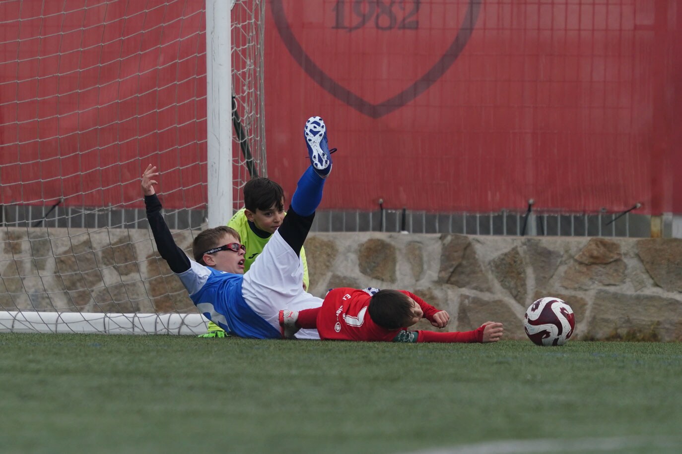 Las mejores imágenes de la jornada 19 del fútbol base en Salamanca