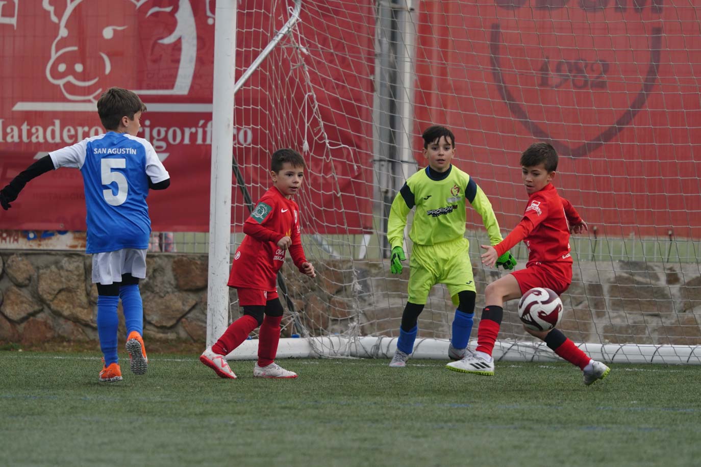 Las mejores imágenes de la jornada 19 del fútbol base en Salamanca