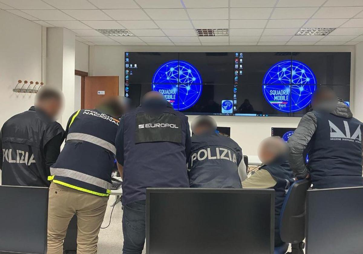 Operación contra grupos organizados napolitanos dedicados al robo de relojes de alta gama en las ciudades más turísticas de España
