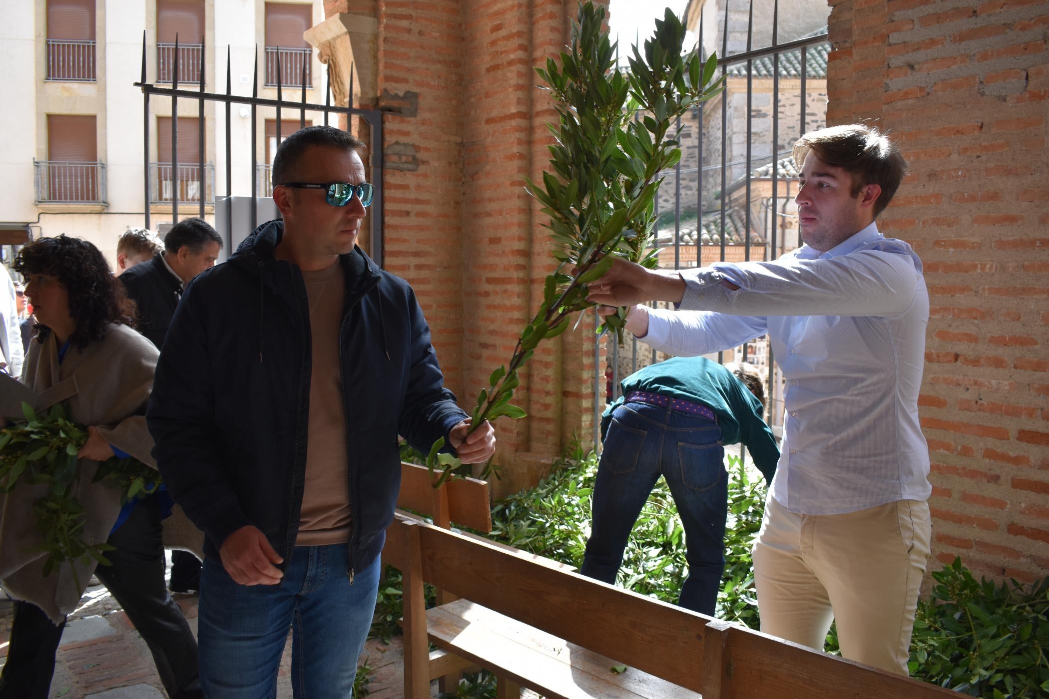 Los niños de Alba estrenan &#039;Paso de la Palabra&#039; durante la procesión del Domingo de Ramos