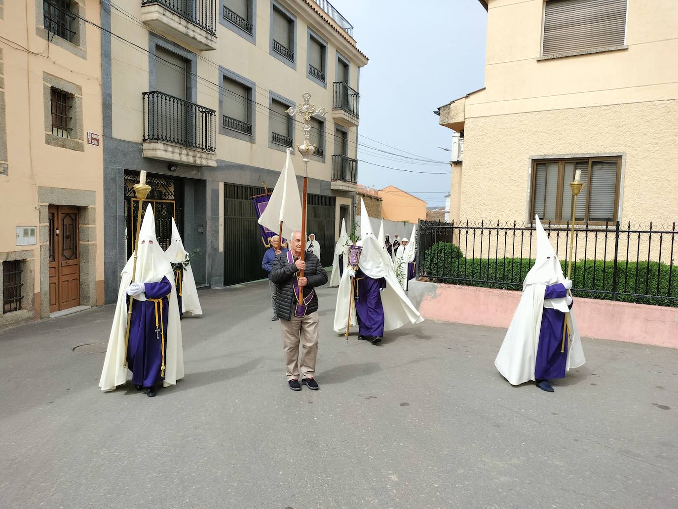 Ledrada abre su Semana Santa con la procesión del Domingo de Ramos