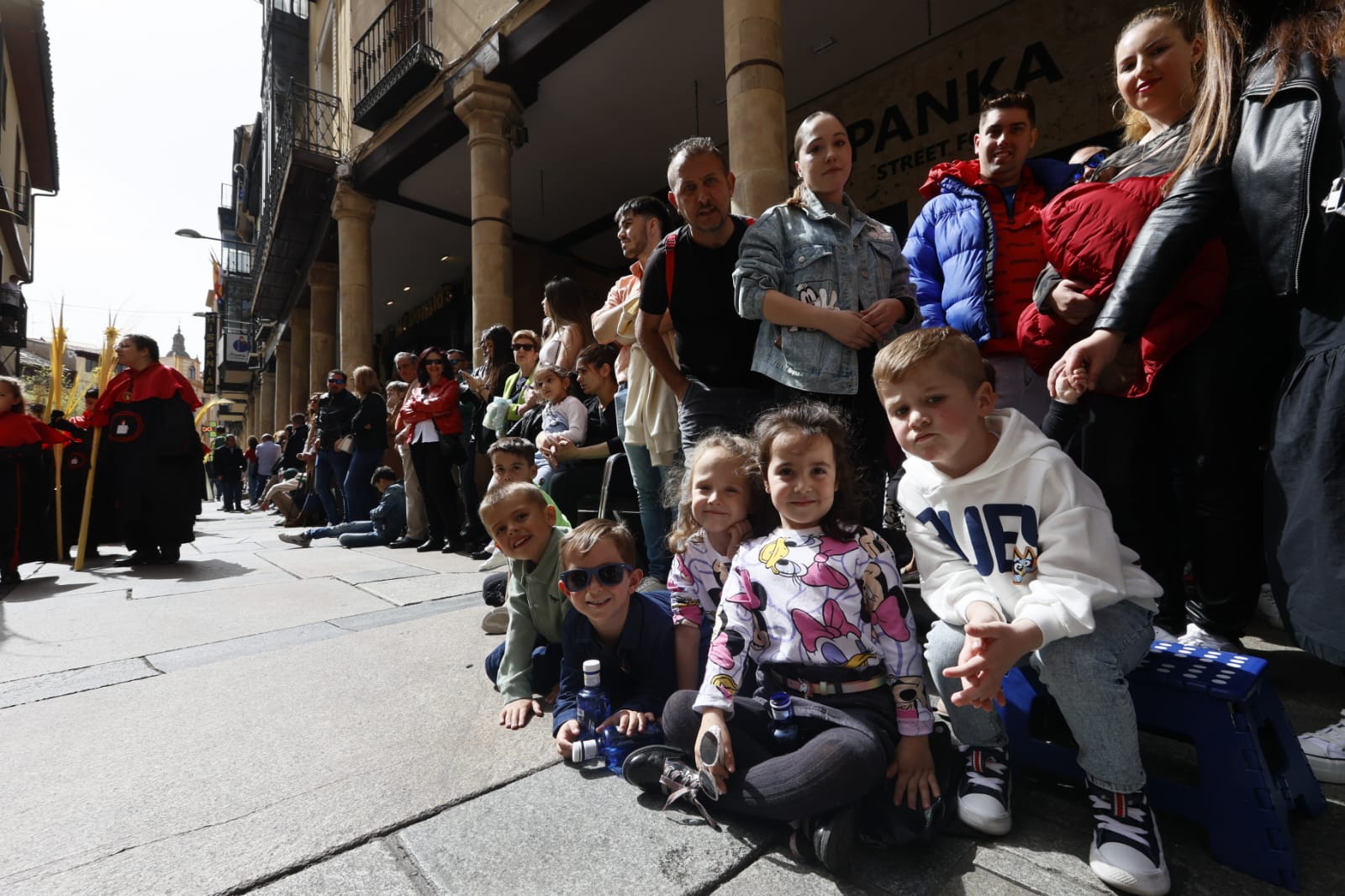 Las mejores imágenes de la procesión de La Borriquilla en Salamanca