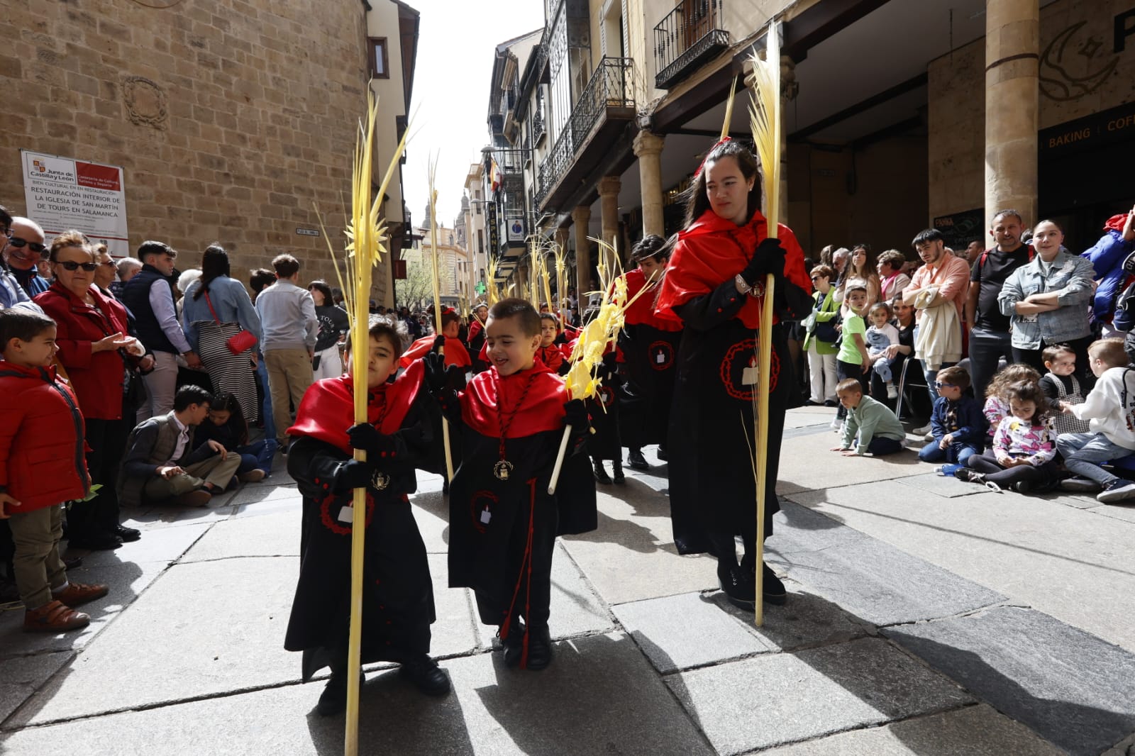 Las mejores imágenes de la procesión de La Borriquilla en Salamanca