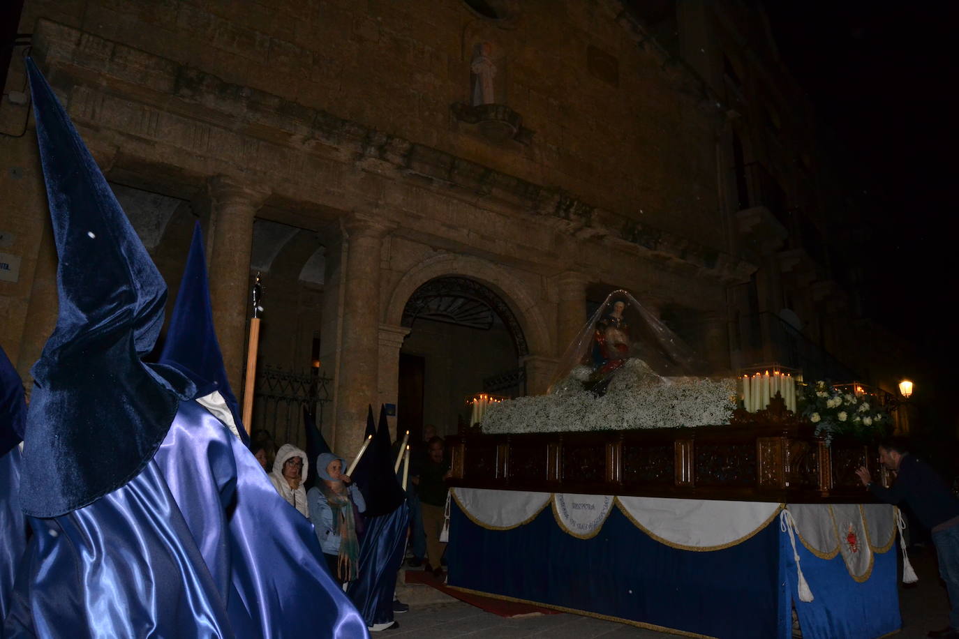 El mal tiempo acorta la procesión de Nuestra Señora de las Angustias en Ciudad Rodrigo