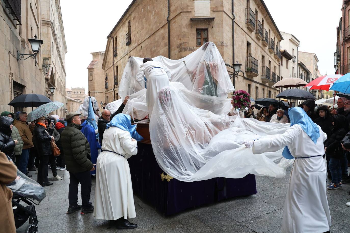 Procesión de la Cofradía de la Vera Cruz