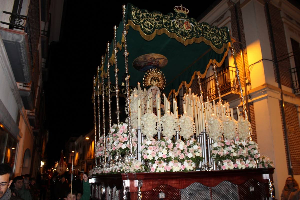 Concentración de emociones en el Santo Entierro de Peñaranda de Bracamonte