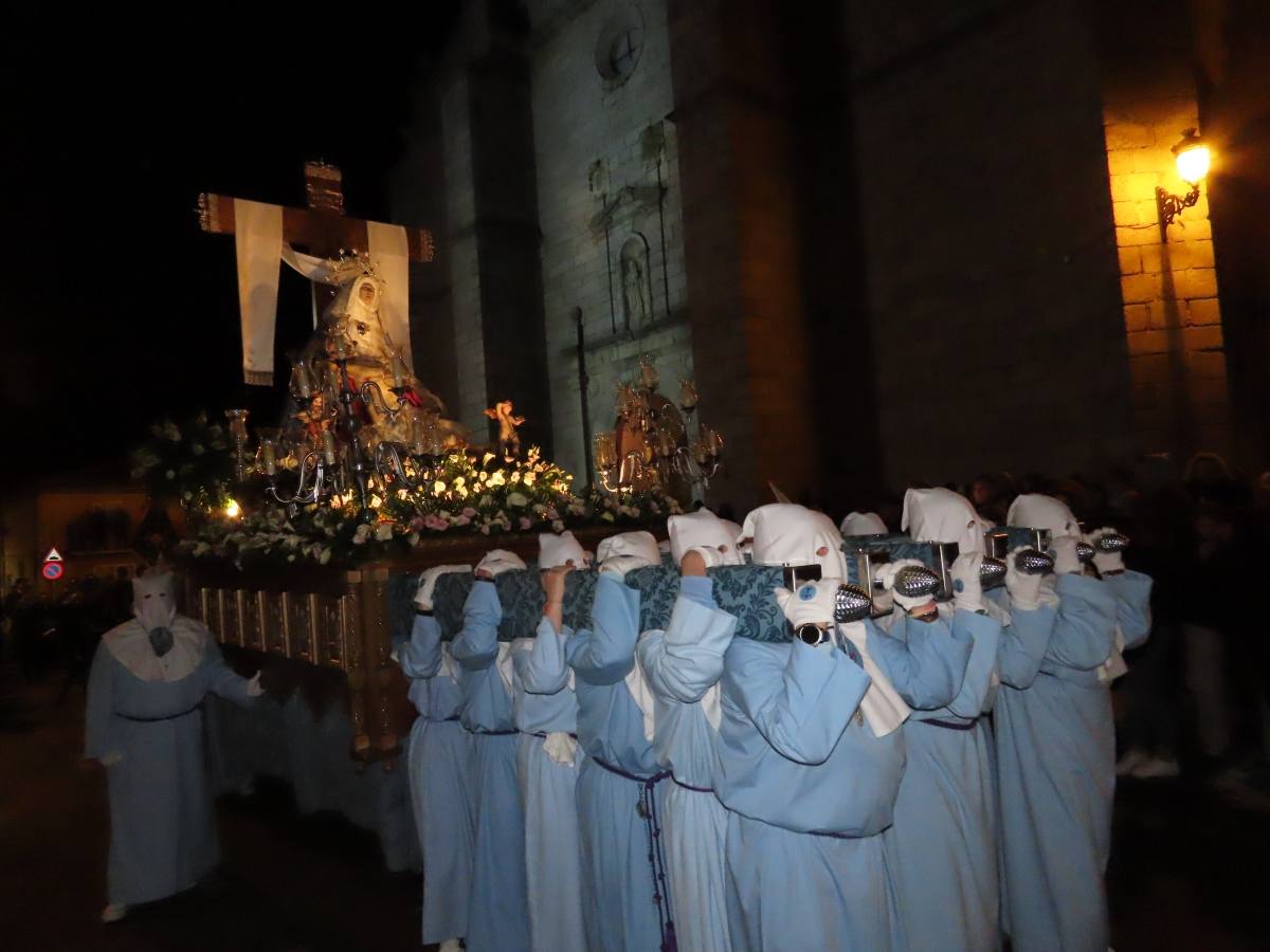 Concentración de emociones en el Santo Entierro de Peñaranda de Bracamonte