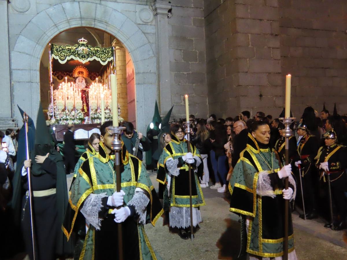 Concentración de emociones en el Santo Entierro de Peñaranda de Bracamonte