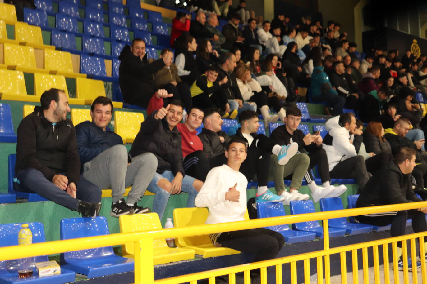 La Banda se lleva la victoria en el torneo solidario de fútbol sala disputado en Béjar
