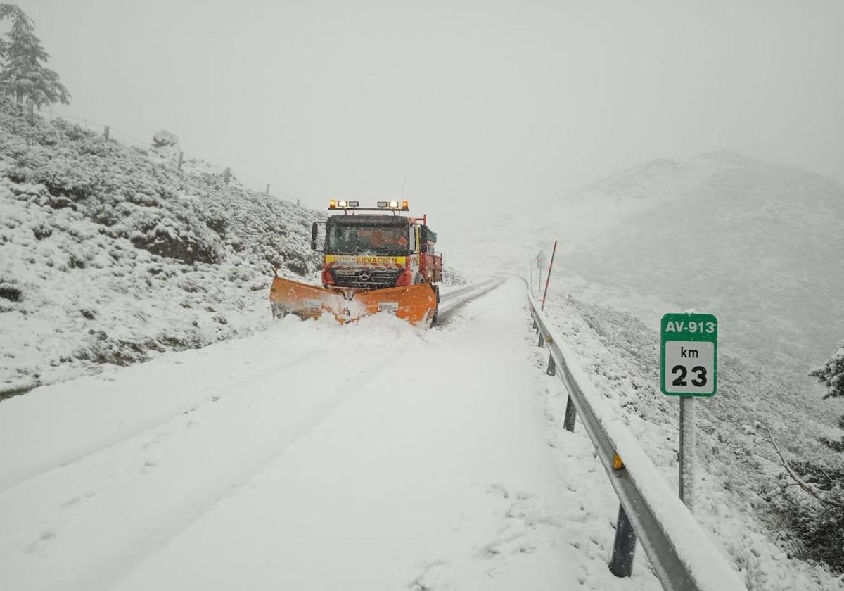 Nieve en la carretera.