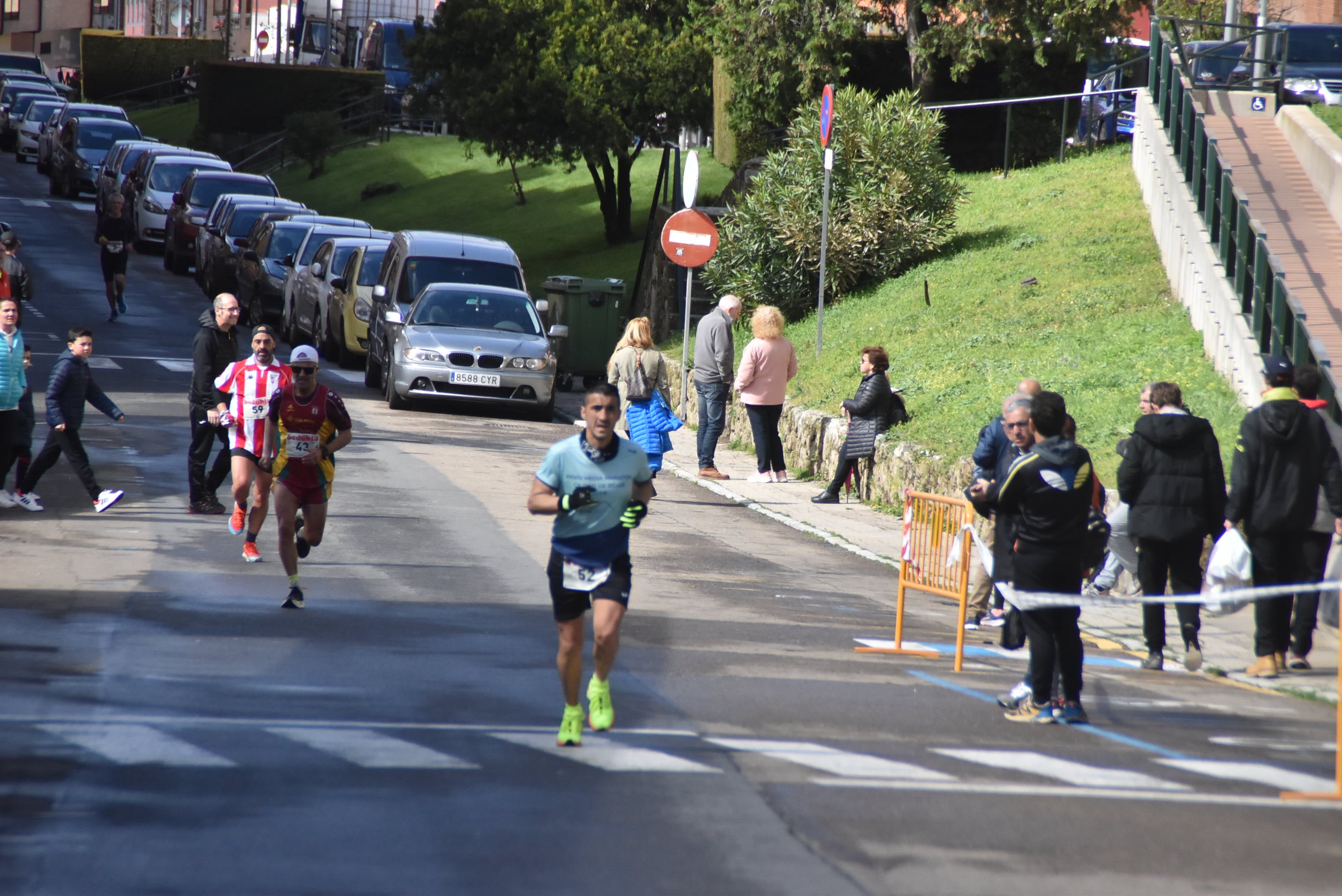 Dani Sanz y Ester Rodríguez ganan la Medio Maratón de Béjar