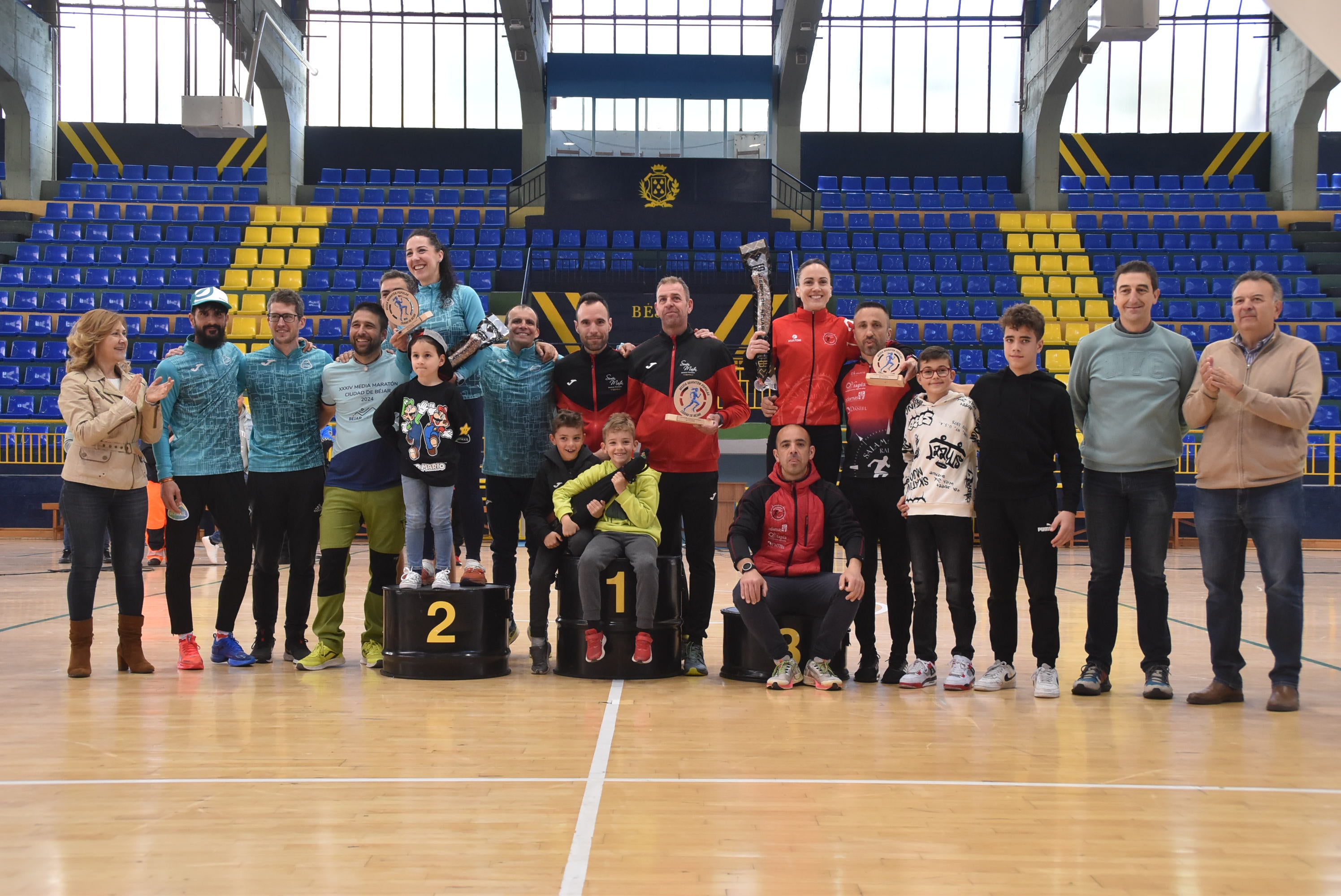 Dani Sanz y Ester Rodríguez ganan la Medio Maratón de Béjar