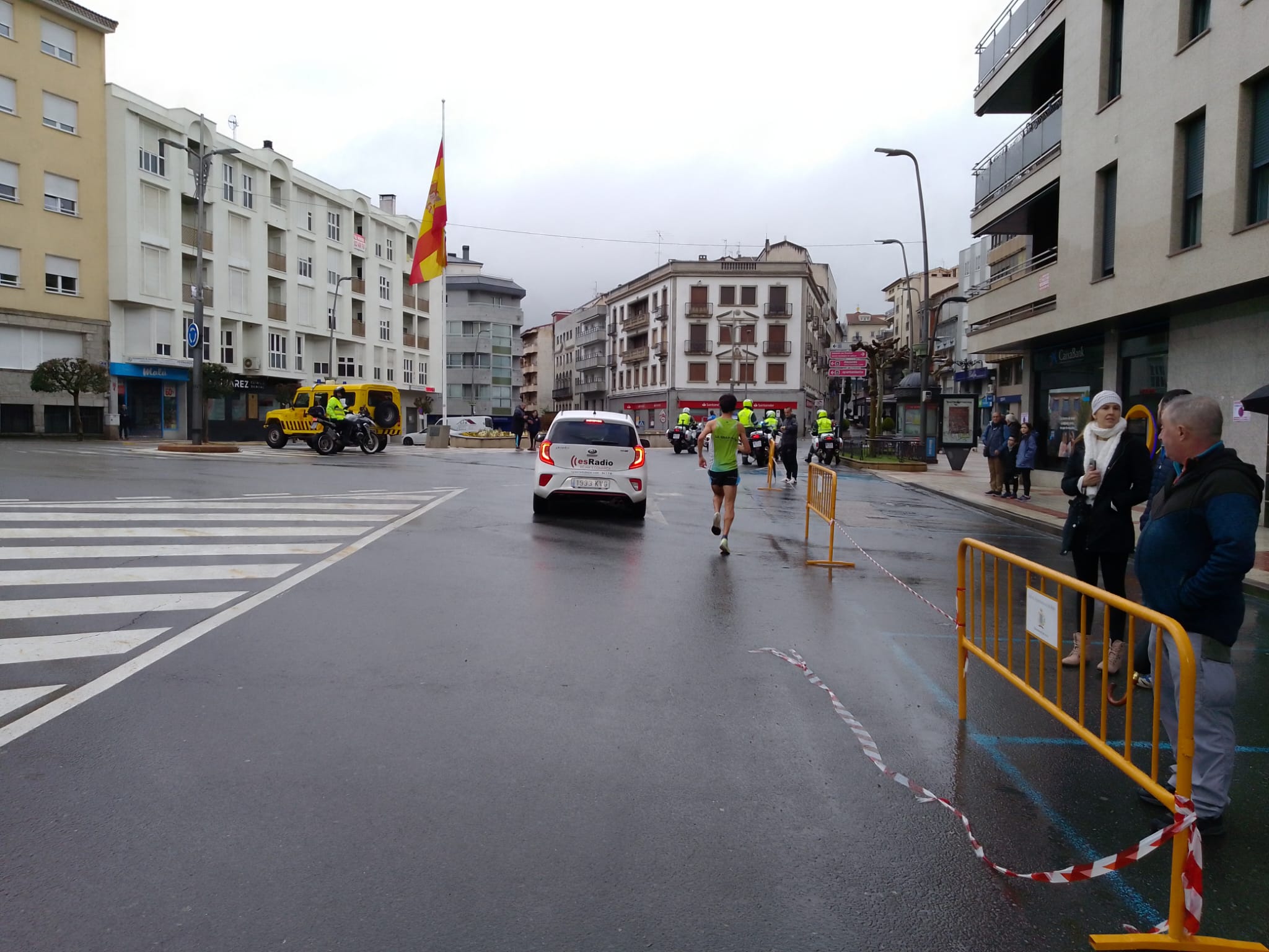 Dani Sanz y Ester Rodríguez ganan la Medio Maratón de Béjar