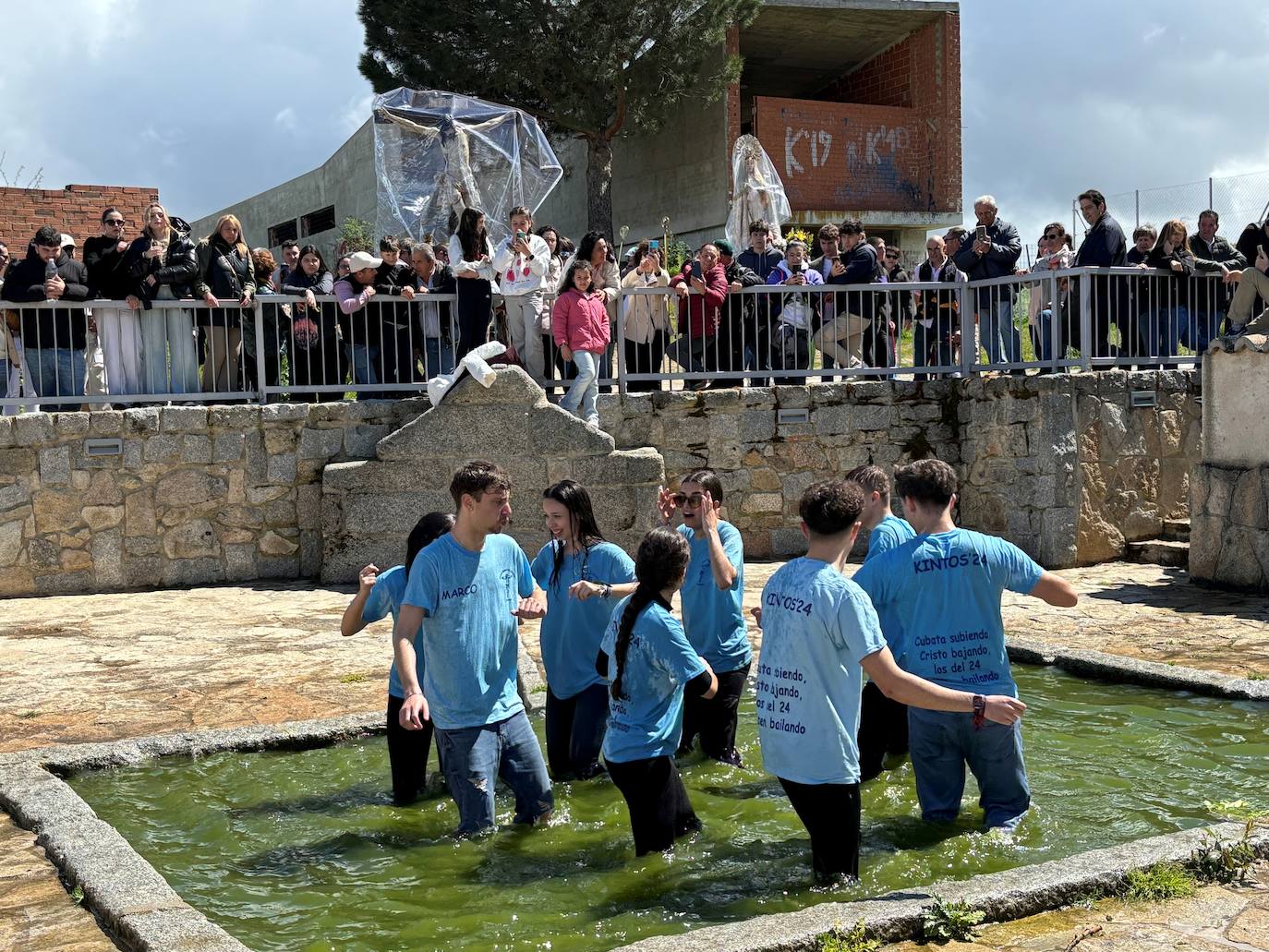 Chapuzón en el Gamo por el Cristo de Alaraz