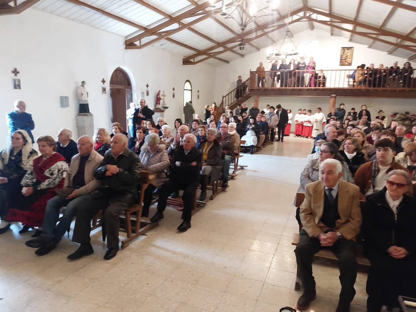 Linares de Riofrío cumple con la tradición y honra a la Virgen del Buen Suceso