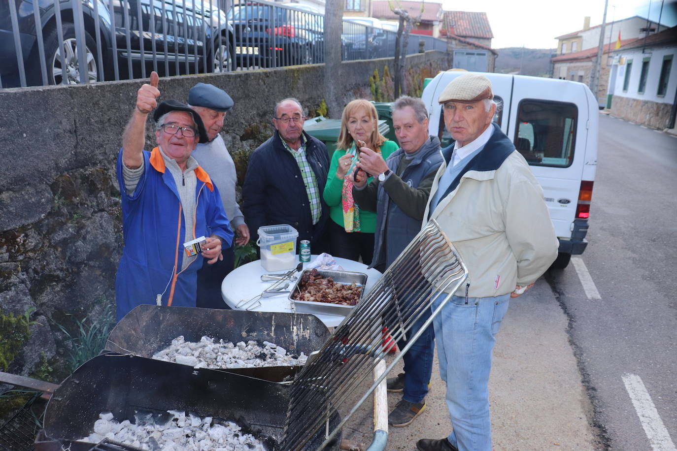 Linares de Riofrío cumple con la tradición y honra a la Virgen del Buen Suceso