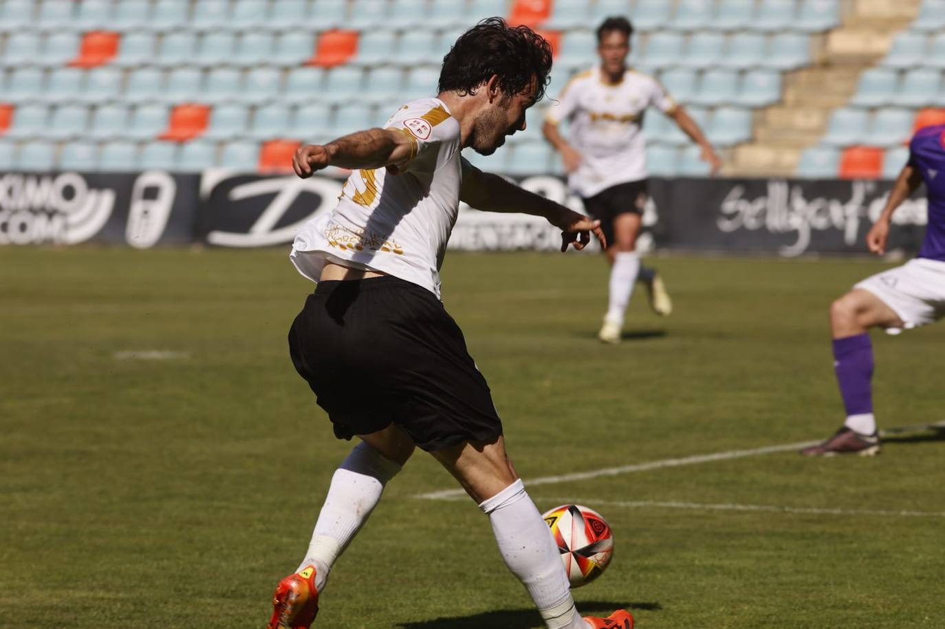 Las mejores imágenes de la victoria del Salamanca UDS al Palencia (2-0)