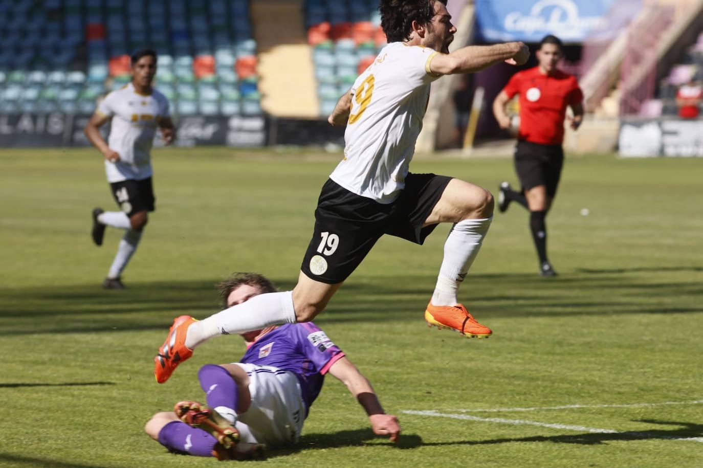 Las mejores imágenes de la victoria del Salamanca UDS al Palencia (2-0)