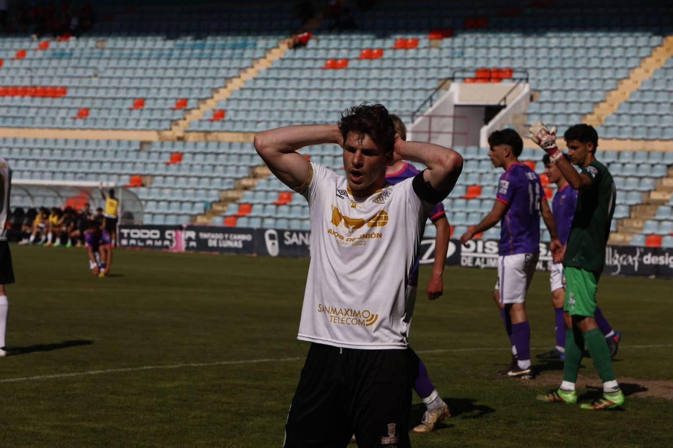 Las mejores imágenes de la victoria del Salamanca UDS al Palencia (2-0)