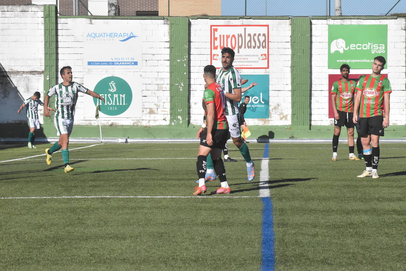 Explosión de alegría del Guijuelo tras clasificarse para el playoff