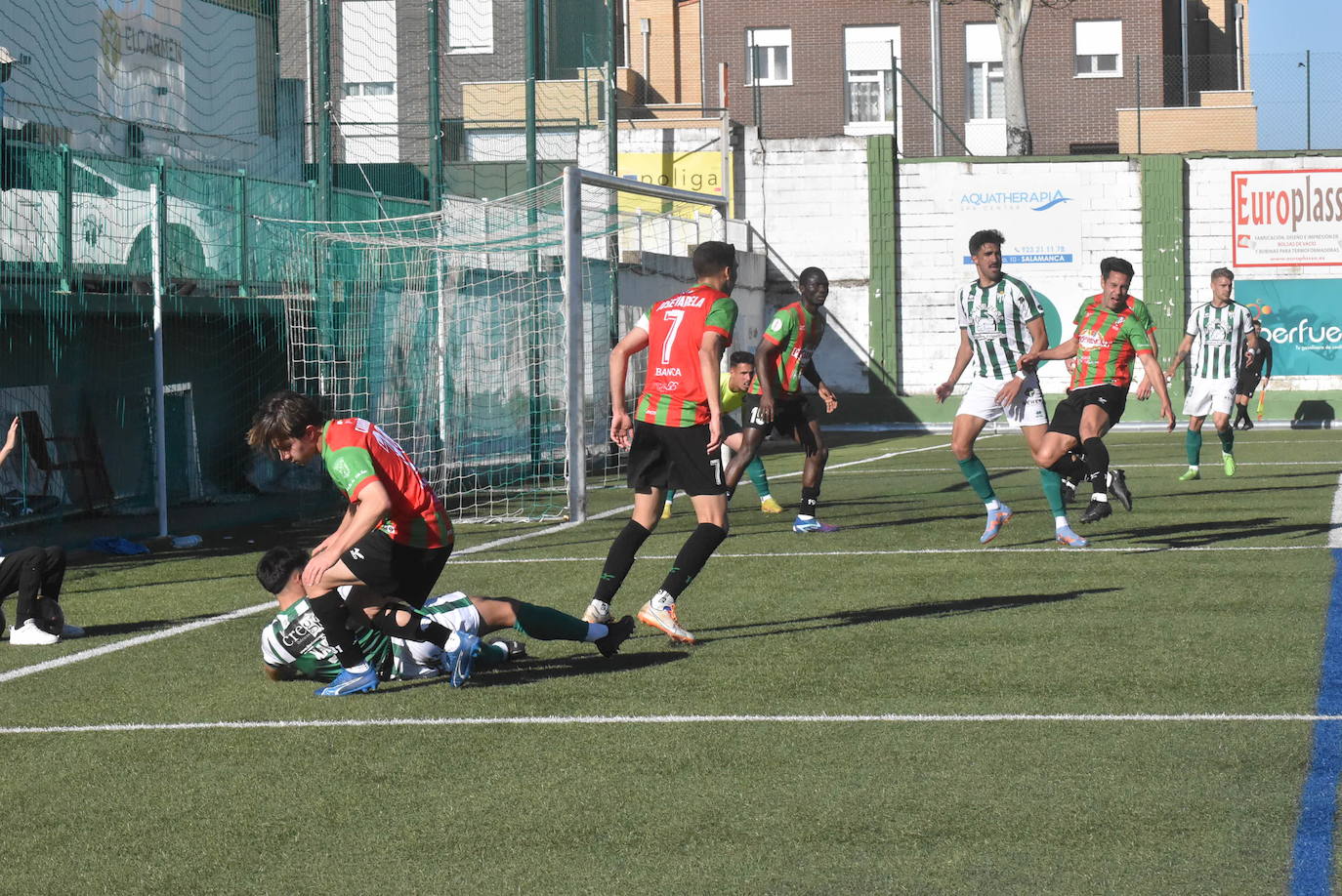 Explosión de alegría del Guijuelo tras clasificarse para el playoff