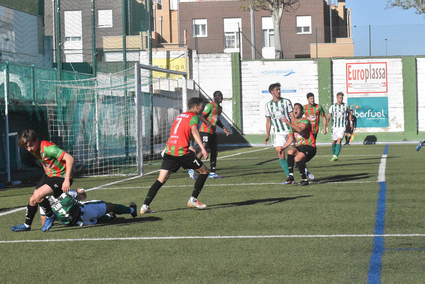 Explosión de alegría del Guijuelo tras clasificarse para el playoff