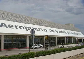 Exteriores del Aeropuerto de Palma.