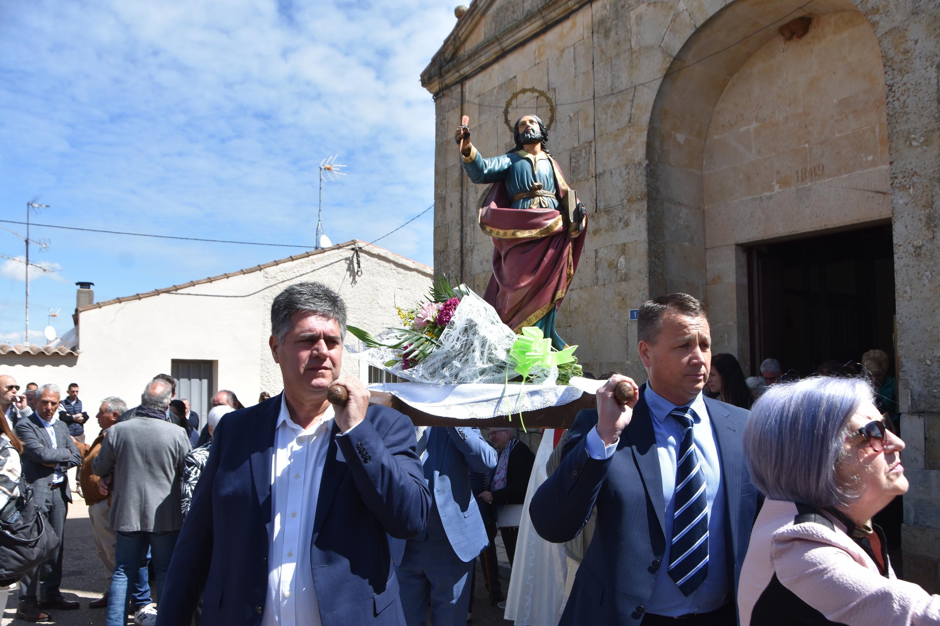 Liturgia, bailes y alegría para celebrar a San Marcos en Doñinos