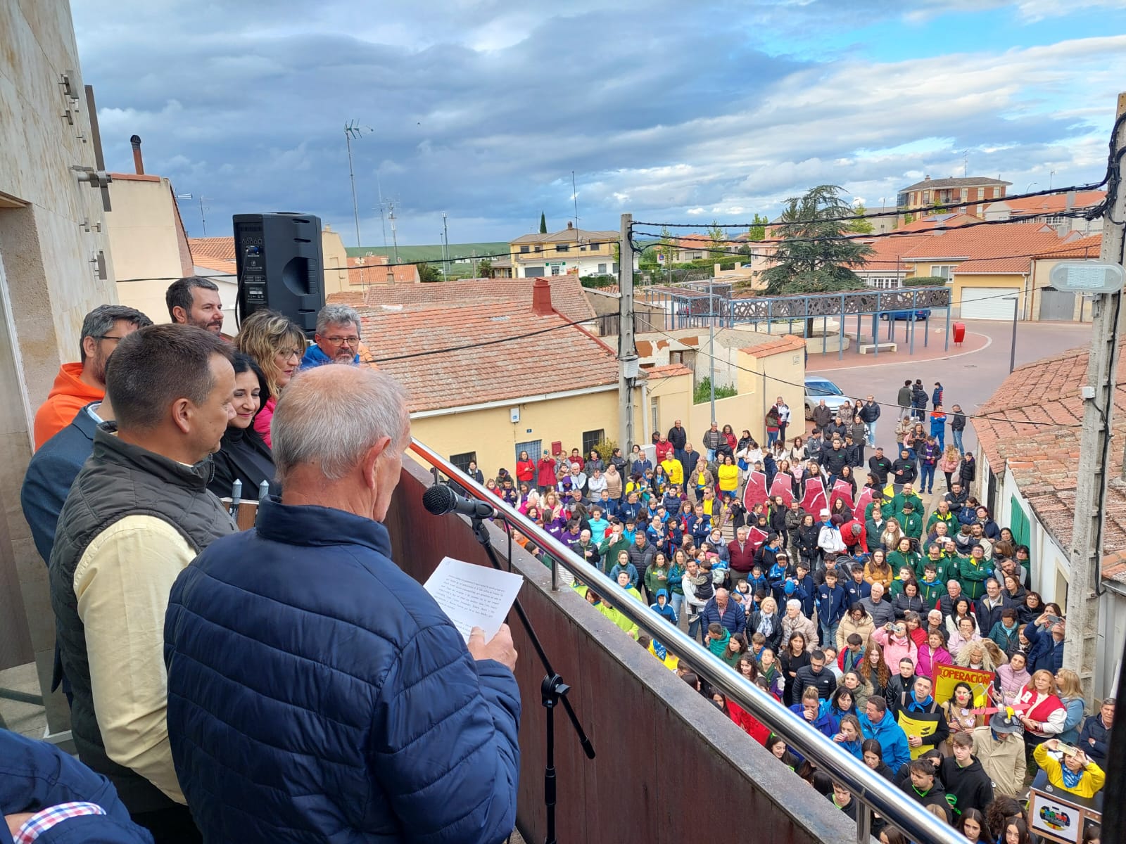 Así han sido el pregón, el chupinazo y la cita de las peñas en las fiestas de Doñinos