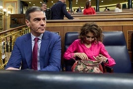 Sánchez desvelará hoy si sigue en La Moncloa o dimite mientras Gobierno y PSOE esperan en vilo su decisión