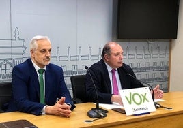 Los concejales de Vox Alejandro Pérez de la Sota e Ignacio Rivas.