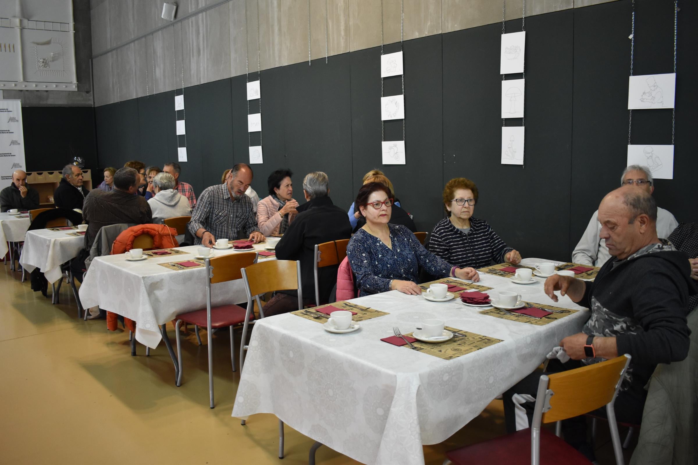 Jornada de convivencia de estreno para los mayores de Santa Marta