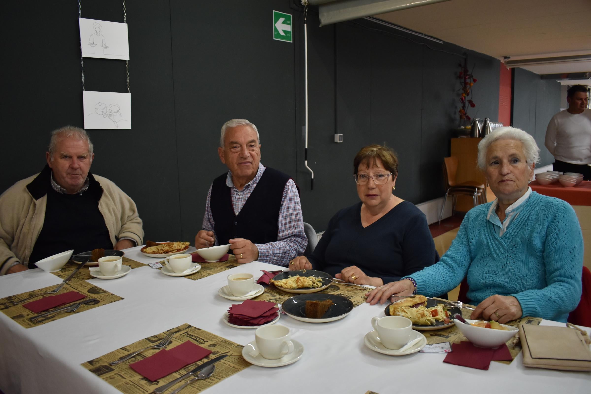 Jornada de convivencia de estreno para los mayores de Santa Marta