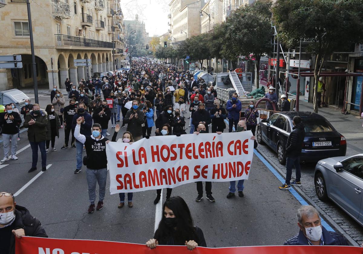 Manifestación de los hosteleros salmantinos en la que se solicitaban ayudas de emergencia.