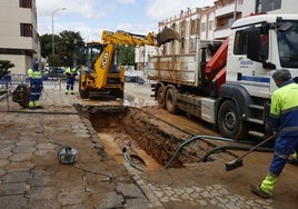 Los 4 bloques sin agua por el reventón de este miércoles en Lasalle recuperan el suministro