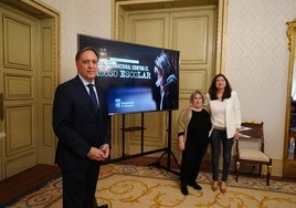 Carlos García Carbayo, Carmen Guillén y Myriam Rodríguez, en la mañana de este jueves.