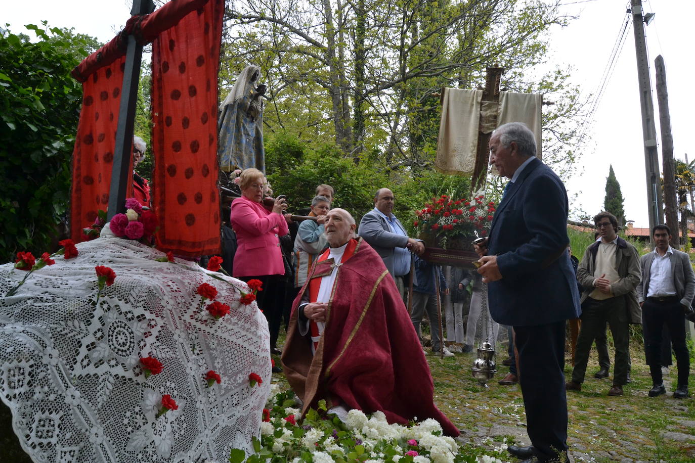 La Moza Santa recorre Sequeros seis siglos después