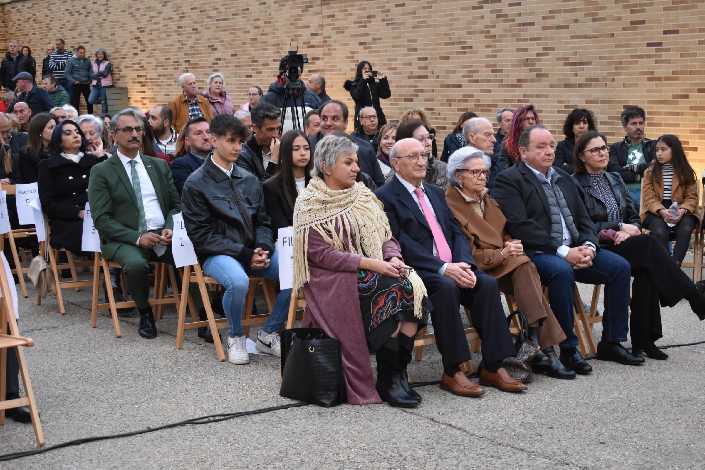 El primer alcalde de la democracia de Villamayor abre las fiestas en honor a la Virgen de los Remedios