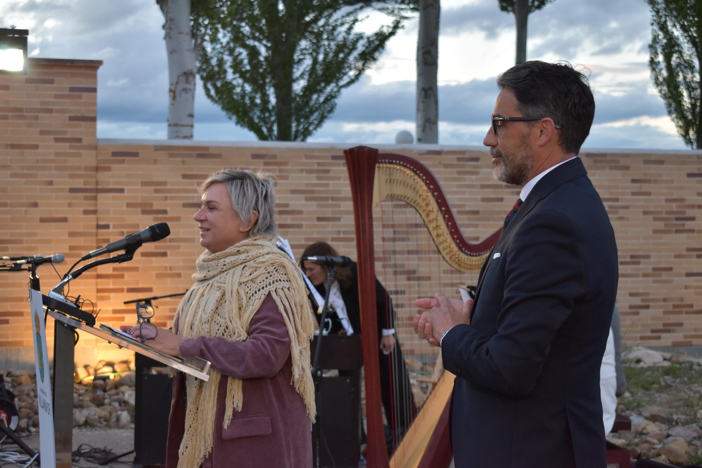 El primer alcalde de la democracia de Villamayor abre las fiestas en honor a la Virgen de los Remedios