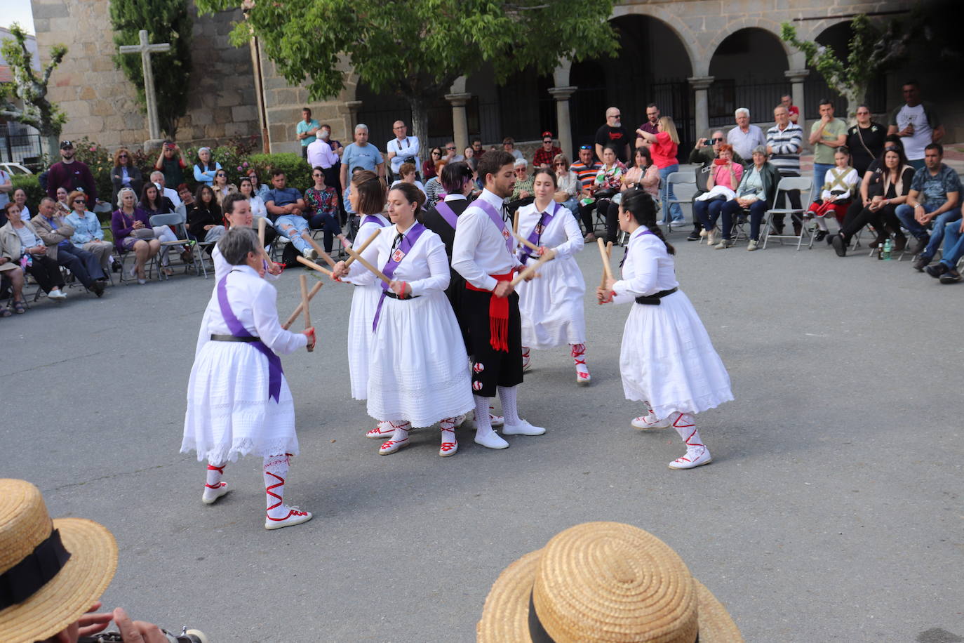 Jornada de tradición y danzas en Cespedosa de Tormes