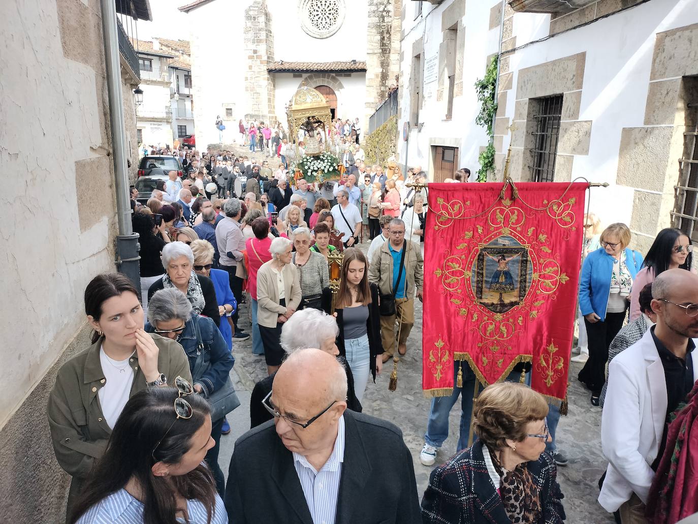 Solemne regreso a casa del Bendito Cristo del Refugio