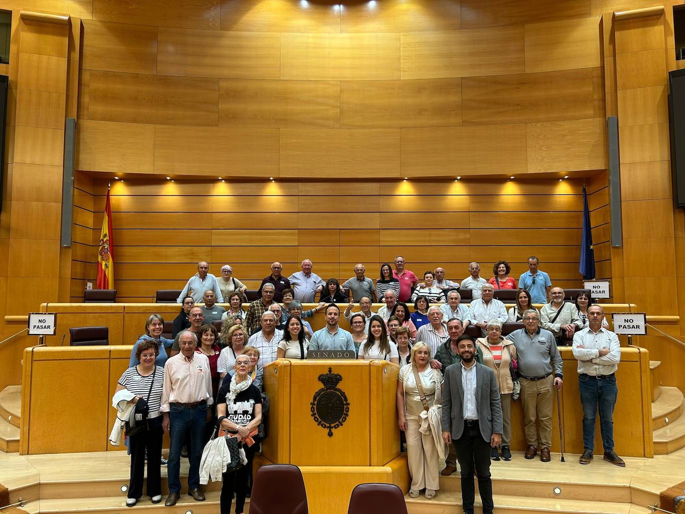 Los socialistas de Ciudad Rodrigo visitan el Congreso y el Senado